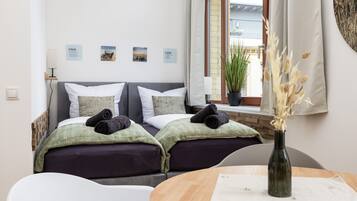 1 bedroom, travel cot, free WiFi, bed sheets