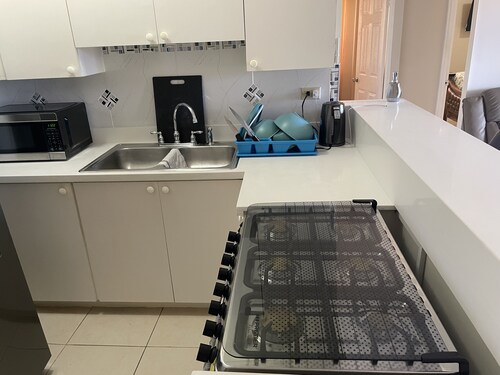 Family cozy apt. 5min to Rio Nuevo Village beach, rafting & horseback riding. 