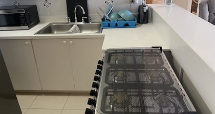 Family cozy apt. 5min to Rio Nuevo Village beach, rafting & horseback riding.