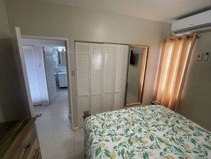 2 dormitorios, tabla de planchar con plancha, wifi y ropa de cama