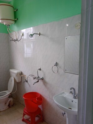 Chambre Double Standard | Salle de bain
