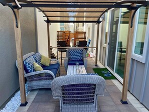 Terrace/patio - Brand New 4BR/3.5BA Modern Home (San Jose)