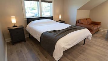 1 chambre, fer et planche Ă repasser, Wi-Fi gratuit, draps fournis