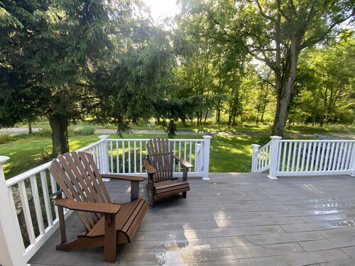 StoneBrook Near Towanda & Sayre PA-Hot Tub-Fire Pit-Mountain Views