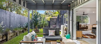 Trendy 2-Bed Home with Outdoor Entertainment