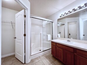 Property amenity - Fs3875ha - 4 Bedroom Villa In Sandy Ridge, Sleeps Up To 8, Just 6 Miles To Disney (Davenport)