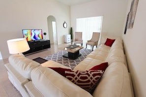 4 chambres, décoration personnalisée, ameublement personnalisé