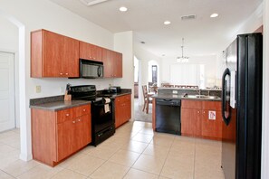 Property amenity - Bt7213ha - Crystal Cove - 5 Bed 3.5 Baths Villa (Kissimmee)