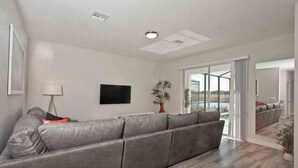 Room - Bt7246ha - Storey Lake Resort - 6 Bed 5 Baths Villa (Kissimmee)