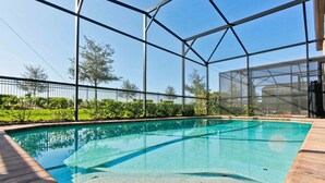 Nicht klassifiziertes Bild, 4 von 30, Schaltfläche