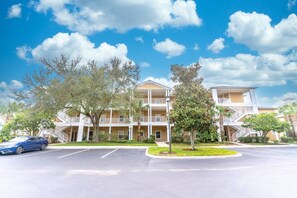 Property grounds - It1072 - 3 Condo in Bahama Bay Resort, Sleeps Up To 6, Just 5 Miles To Disney (Davenport)