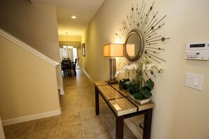 Exterior - It1107 - 4 Townhome in Paradise Palms Resort, Sleeps Up To 12, Just 6 Miles To Disney (Kissimmee)