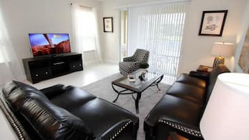 3 bedrooms, individually decorated, individually furnished