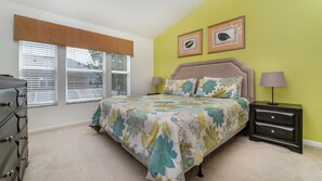 3 Schlafzimmer, individuell dekoriert, individuell eingerichtet