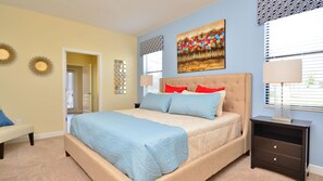 8 chambres, décoration personnalisée, ameublement personnalisé