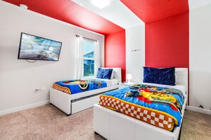 6 Schlafzimmer, individuell dekoriert, individuell eingerichtet