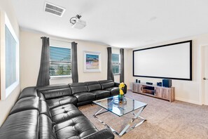 6 bedrooms, individually decorated, individually furnished - Fs9615ha - Champions Gate Resort - 6 Bed 6 Baths Villa (Davenport)