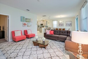 5 bedrooms, individually decorated, individually furnished - Fs9639ha - Champions Gate Resort - 5 Bed 5 Baths Villa (Davenport)