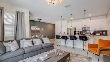 4 bedrooms, individually decorated, individually furnished