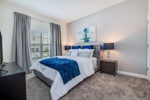 4 Schlafzimmer, individuell dekoriert, individuell eingerichtet