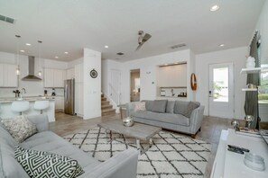 5 bedrooms, individually decorated, individually furnished - Fs9799ha - Reunion Resort - 5 Bed 5 Baths Villa (Kissimmee)