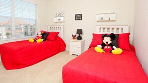 6 chambres, décoration personnalisée, ameublement personnalisé