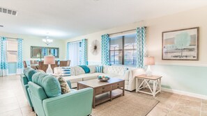 Flat-screen TV, video game console - Grh9251ha - Champions Gate Resort - 5 Bed 4 Baths Villa (Davenport)