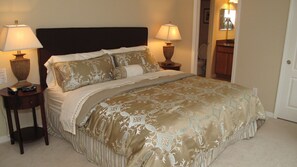 4 Schlafzimmer, individuell dekoriert, individuell eingerichtet