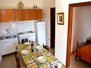 Maison, 3 chambres, fumeurs | Salle à manger