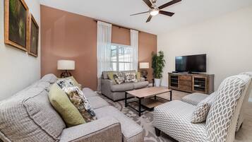 5 bedrooms, individually decorated, individually furnished
