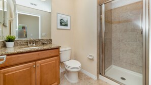 Bathroom - Grh9281ha - Storey Lake Resort - 5 Bed 4 Baths Townhome (Kissimmee)