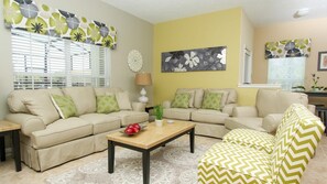 5 chambres, décoration personnalisée, ameublement personnalisé