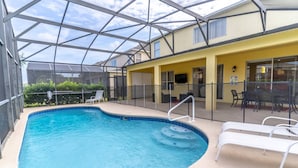 Unclassified image, 5 of 35, button - It10008 - 6 Villa in Emerald Island Resort, Sleeps Up To 12, Just 3 Miles To Disney (Kissimmee)