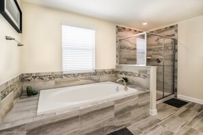 Bathroom - Fs11210ha - Champions Gate Resort - 6 Bed 6 Baths Villa (Davenport)
