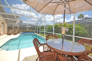 Property grounds - Ffv11198ha - Hampton Lakes - 3 Bed 2 Baths Villa (Davenport)