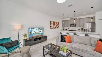 4 bedrooms, individually decorated, individually furnished