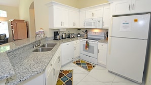 Unclassified image, 4 of 24, button - Ffv11357ha - Emerald Island Resort - 4 Bed 3.5 Baths Townhome (Kissimmee)