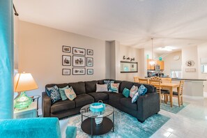 3 soverom, individuelt dekorert og individuelt innredet