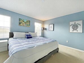 4 quartos, individualmente decorados, individualmente mobiliados