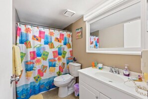Bathroom - It10882 - 4 Villa in Lindfields, Sleeps Up To 8, Just 3 Miles To Disney (Kissimmee)