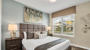 5 phòng ngủ, trang trí khác biệt 