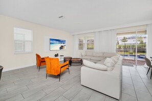 9 soverom, individuelt dekorert og individuelt innredet