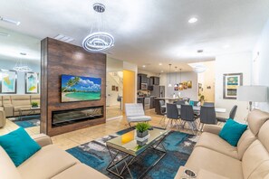 6 bedrooms, individually decorated, individually furnished - It11428ha - 6 Bedroom Villa In Windsor At Westside, Sleeps Up To 16, Just 7 Miles To Disney (Kissimmee)