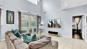 7 bedrooms, individually decorated, individually furnished - Grh11487ha - Emerald Island Resort - 7 Bed 5.5 Baths Villa (Kissimmee)