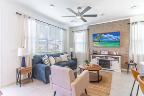 3 bedrooms, individually decorated, individually furnished - It14437ha - Festival Resort - 3 Bed 2.5 Baths Townhouse (Davenport)