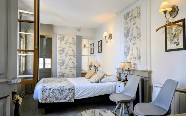 1 chambre, accès Internet, draps fournis