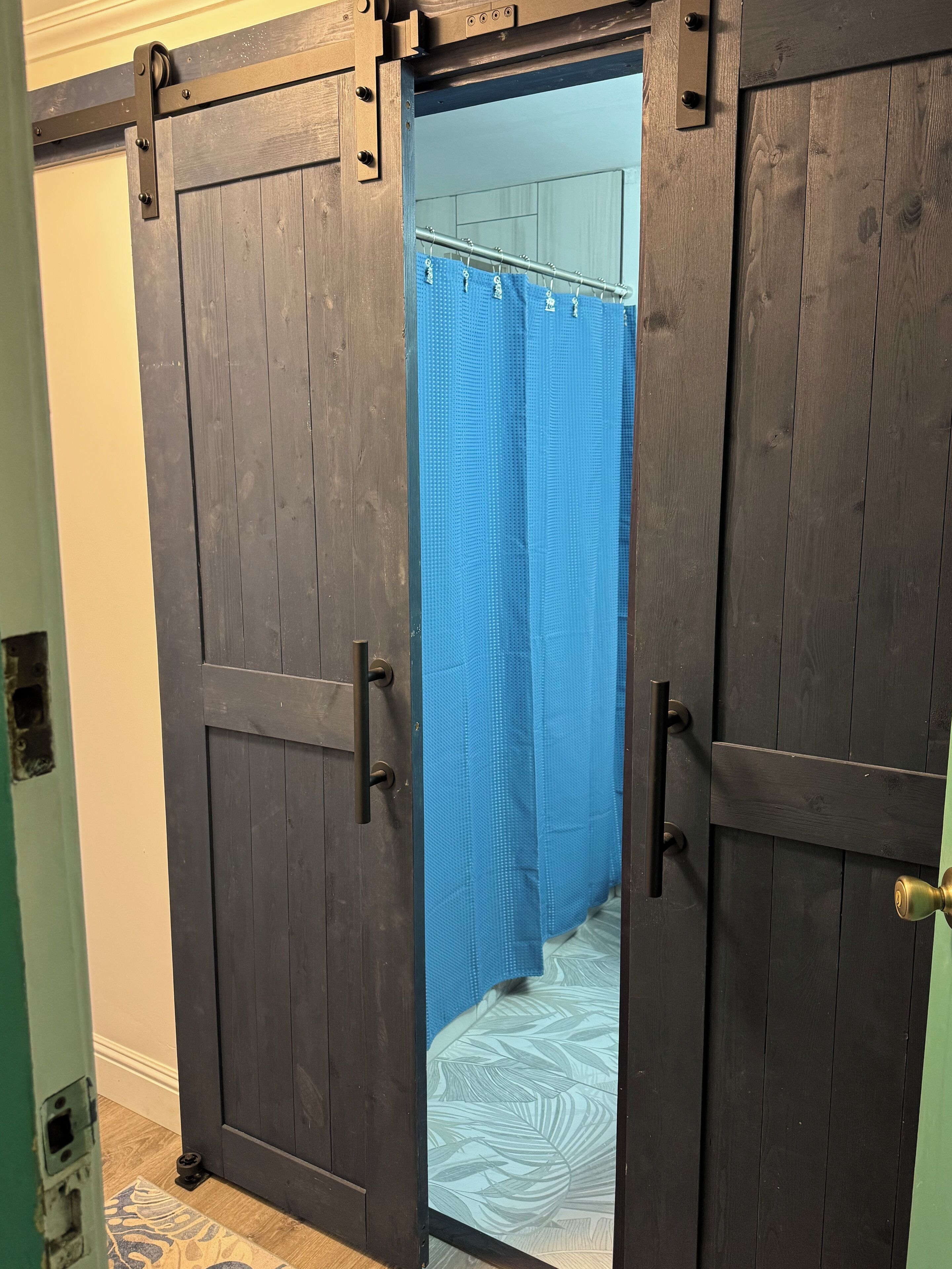 Towels, soap, toilet paper