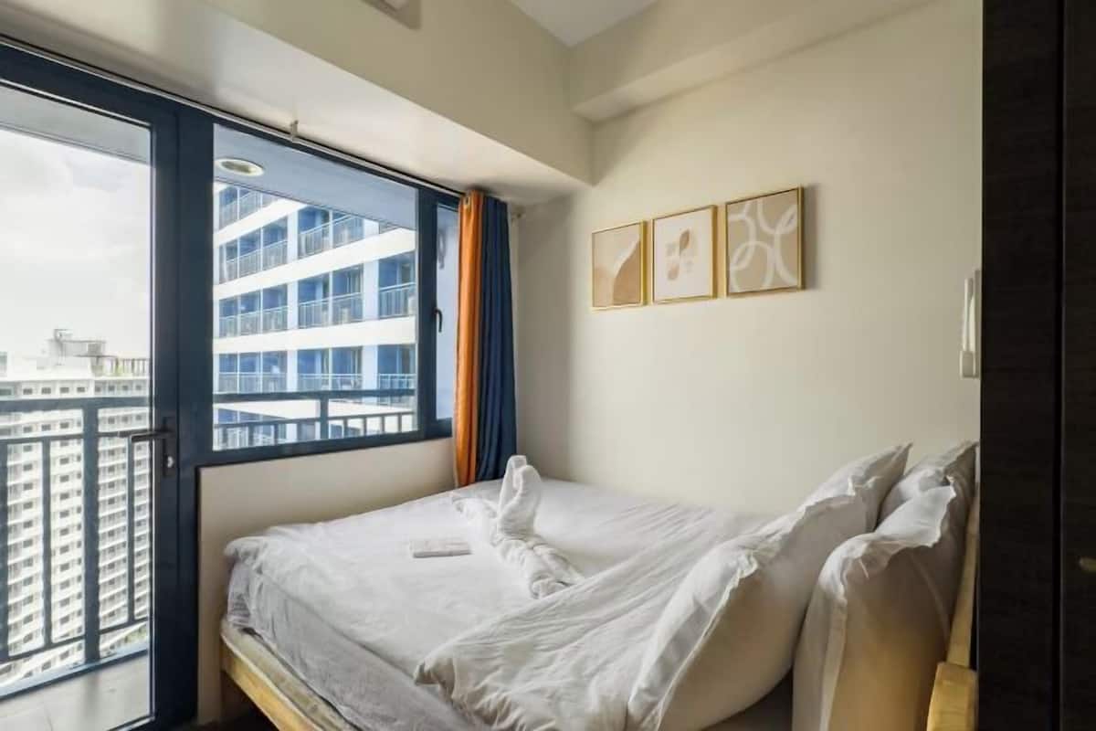 1 habitación, decoración personalizada y muebles diferentes
