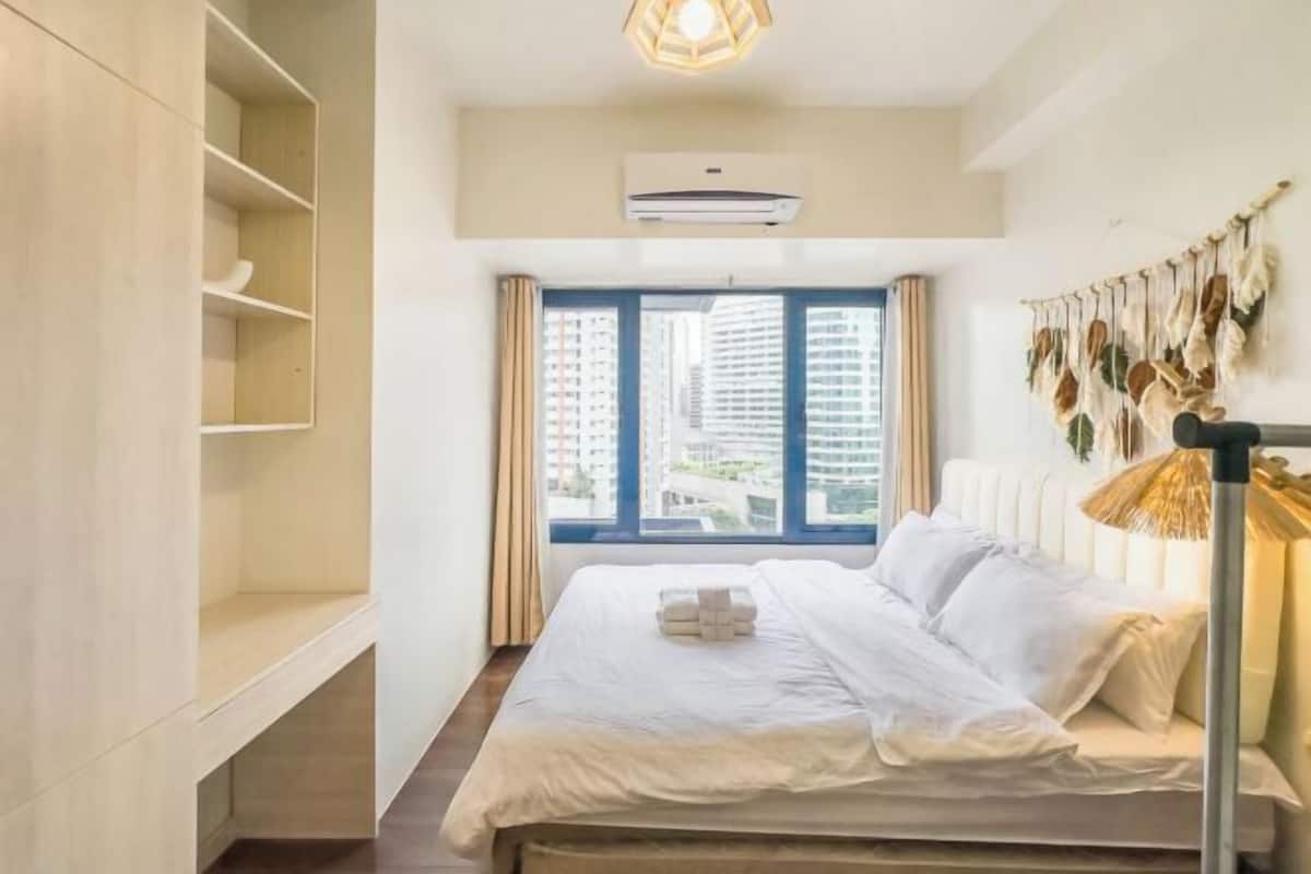 1 habitación, decoración personalizada y muebles diferentes
