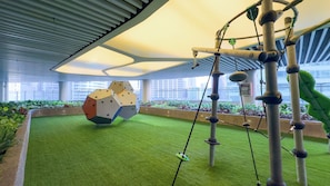 Children’s play area – indoor